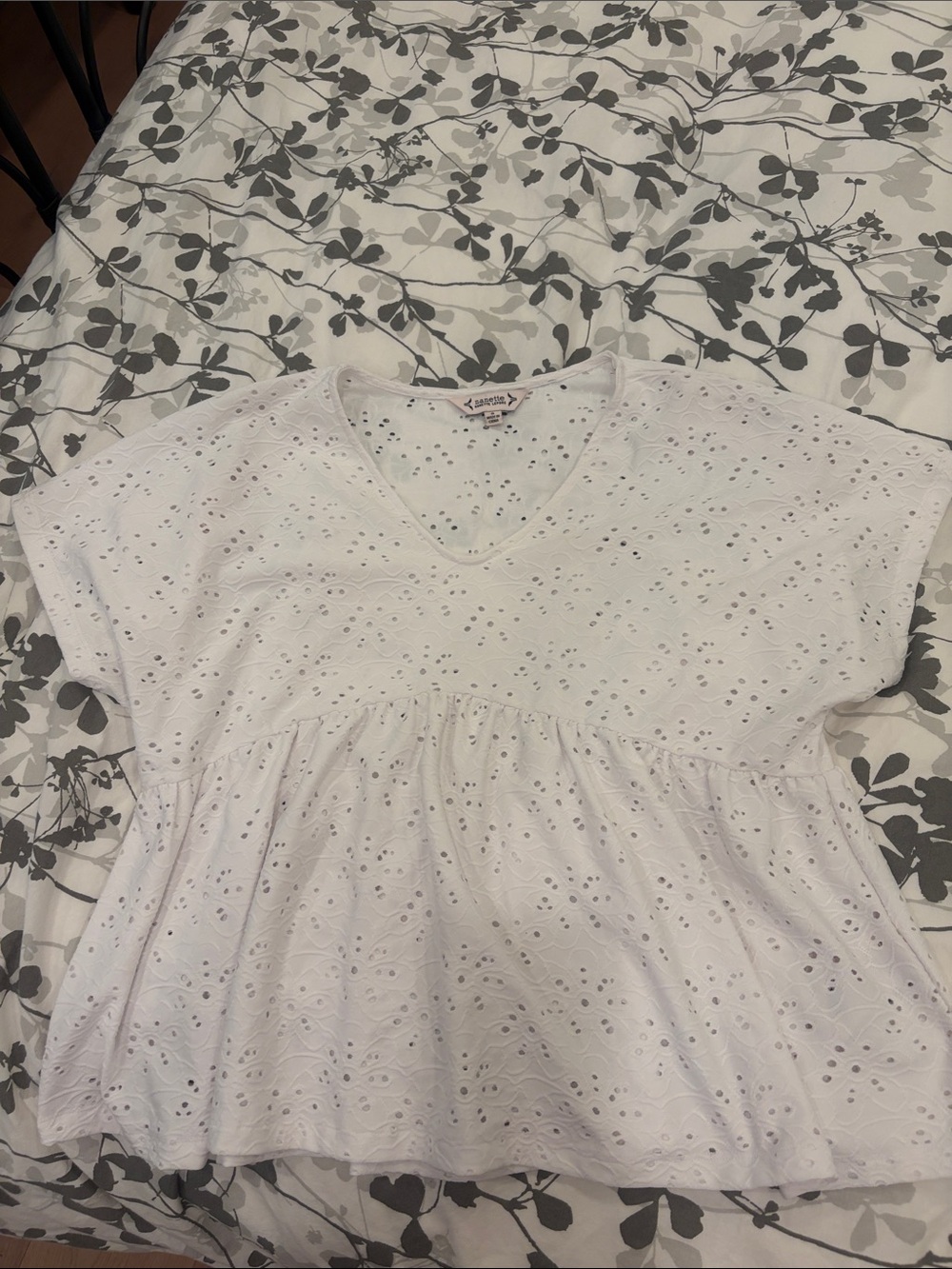 Nanette Lepore White Eyelet V-Neck Peplum Top